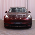 Tesla - Model Y - Performance // Midnight Cherry Red / Autopilot / Nahkasisusta / AMD Ryzen / Lasikatto / Premium Audio / Ilmalämpöpumppu - Maastoauto