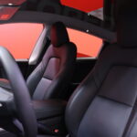 Tesla - Model Y - Performance // Midnight Cherry Red / Autopilot / Nahkasisusta / AMD Ryzen / Lasikatto / Premium Audio / Ilmalämpöpumppu - Maastoauto