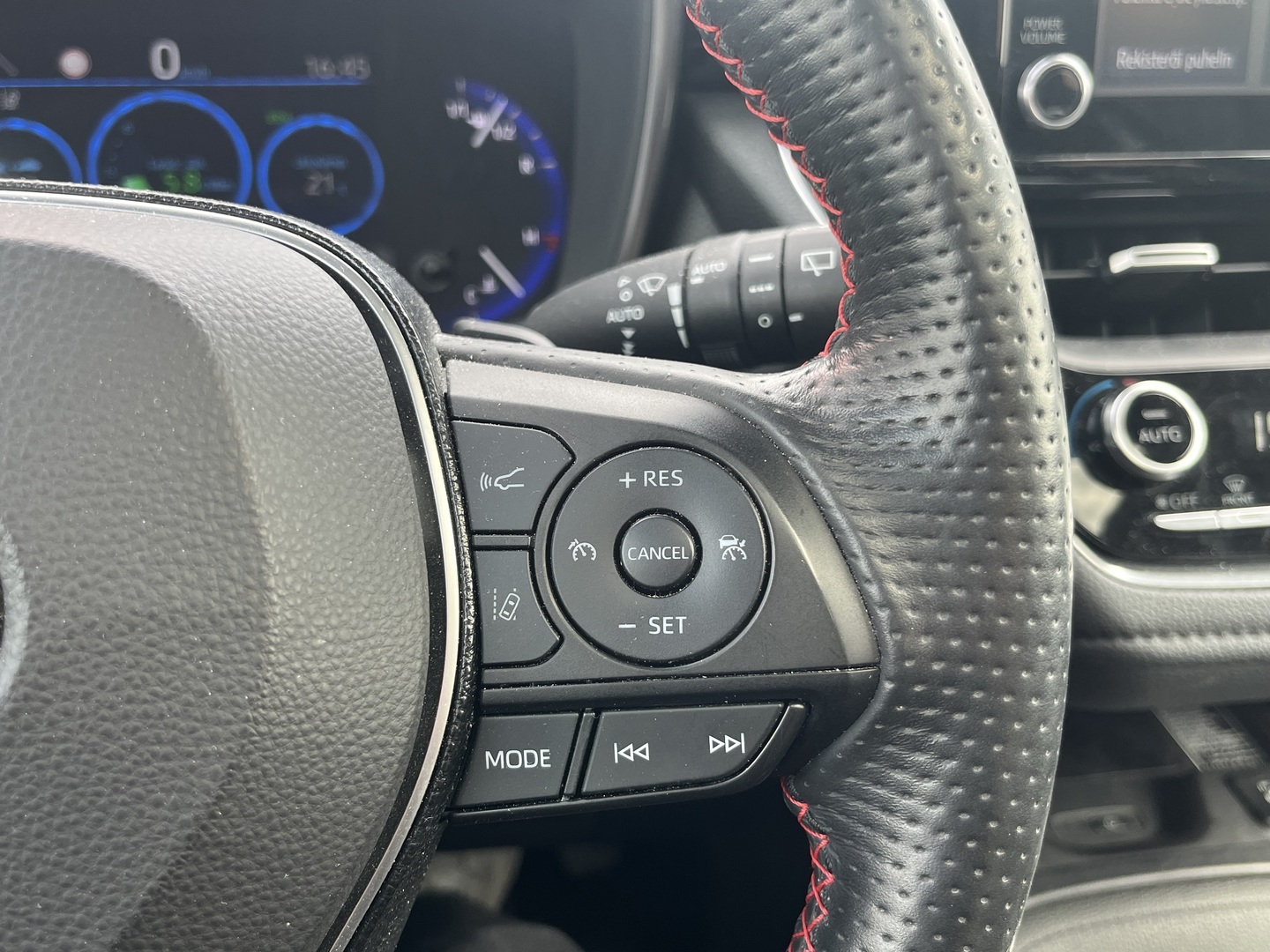Toyota - Corolla - Touring Sports 2,0 Hybrid GR Sport Business - Farmari