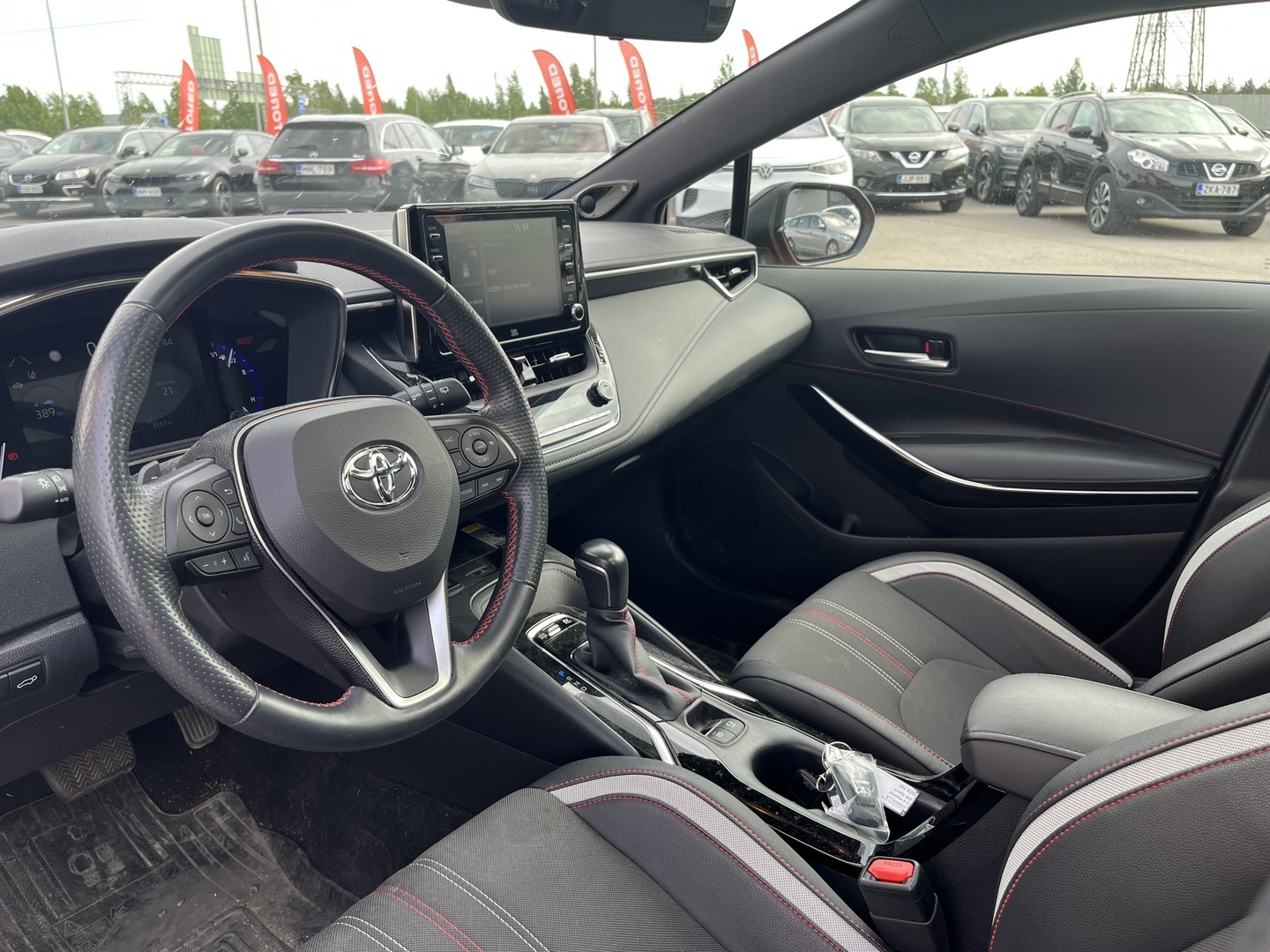 Toyota - Corolla - Touring Sports 2,0 Hybrid GR Sport Business - Farmari