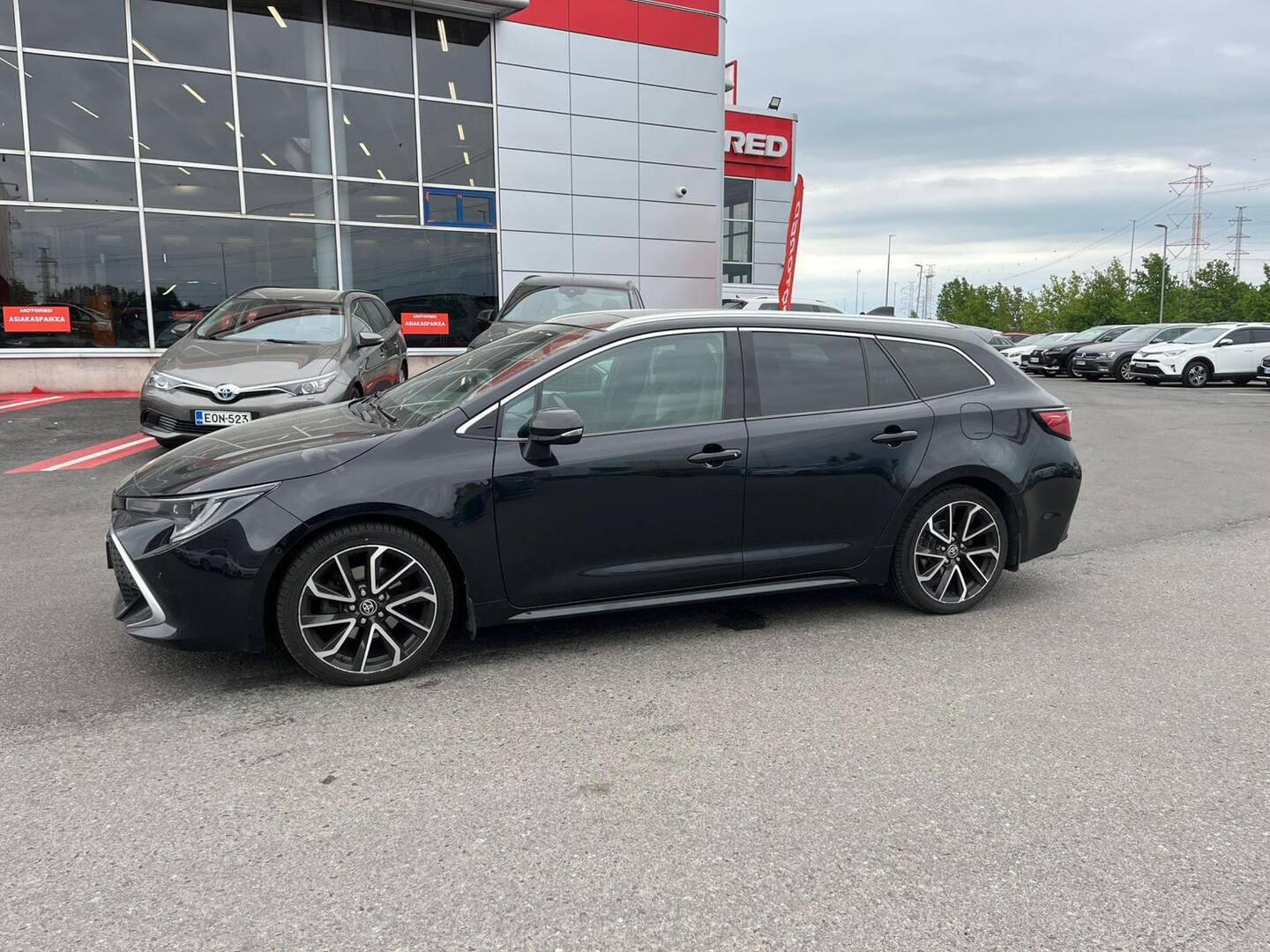 Toyota - Corolla - 2.0 Hybrid Executive // ACC / Panorama / HUD / Lohko // - Farmari