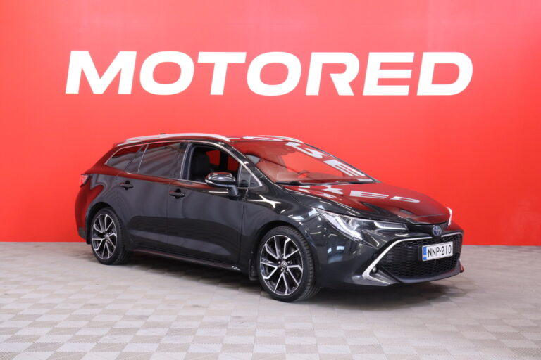 Toyota - Corolla - 2.0 Hybrid Executive // Huippuvarusteilla! / ACC / Panorama / HUD / Lohko / LED // - Farmari