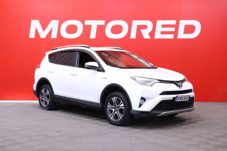 Toyota - RAV4 - RAV4 // LED / Navi / Kamera / Bluetooth / BLIS / Vakkari // - Maastoauto