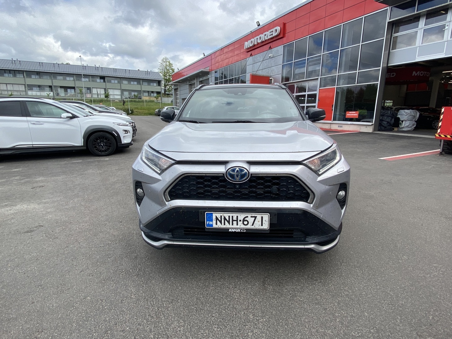 Toyota - RAV4 Plug-in - Hybrid 2,5 AWD-i Premium / HUIPPUVARUSTEET! / HUD / Koukku / Panorama / JBL Hifit / 360 // - Maastoauto