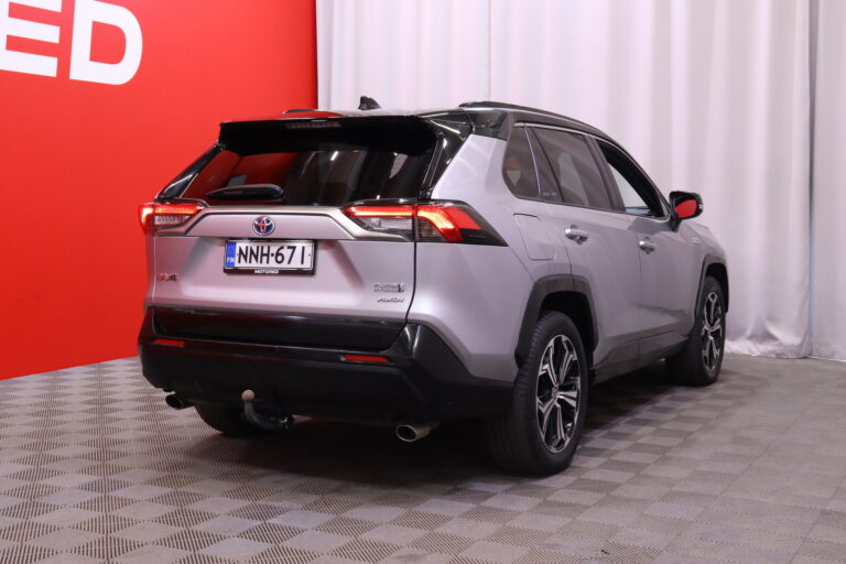 Toyota RAV4 Plug-in