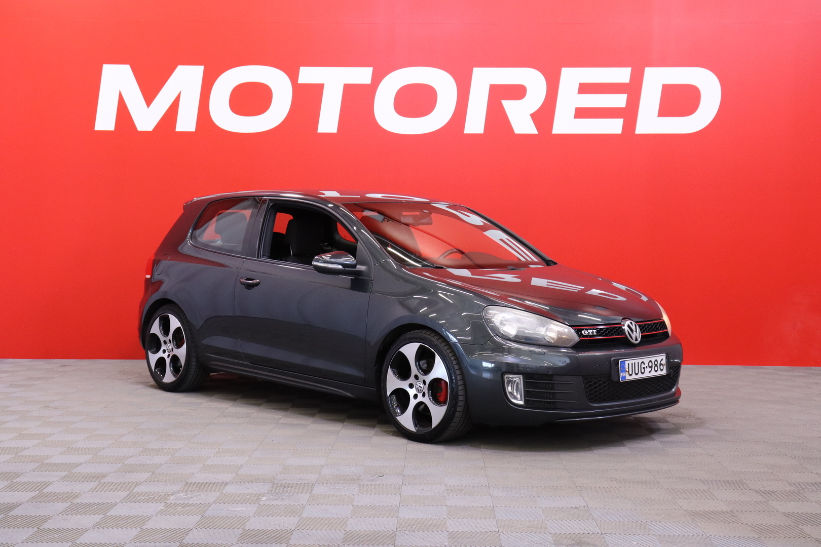 Volkswagen - GOLF - GTI 2,0 155 kW (210hv) // Top-Sport varustelu / Sport-alusta / Sporttipenkit / P. tutkat / Ilmastointi / Sporttiratti // - Viistoperä