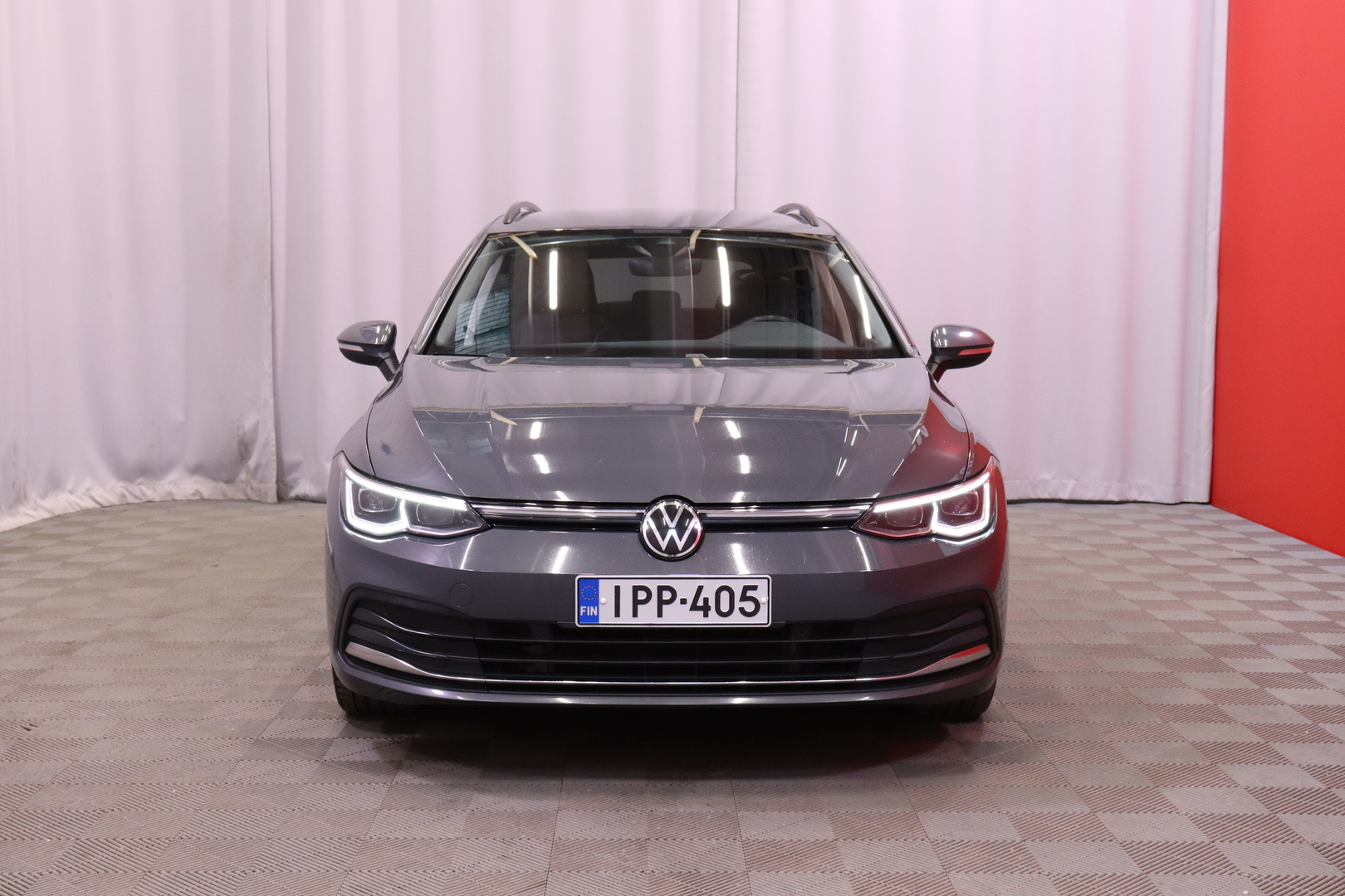 Volkswagen - Golf - Variant Style Business 2,0 TSI 140 kW 4MOTION DSG // Suomi-auto / Merkkihuollettu / ACC / iQ. Light / Webasto // - Farmari