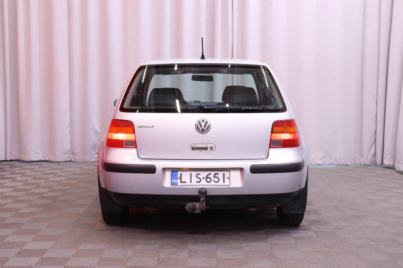 Volkswagen - Golf - 1.4 / MYYDÄÄN HUUTOKAUPAT.COM // Radio / Sähköpeilit / ABS / Ilmastointi // - Viistoperä