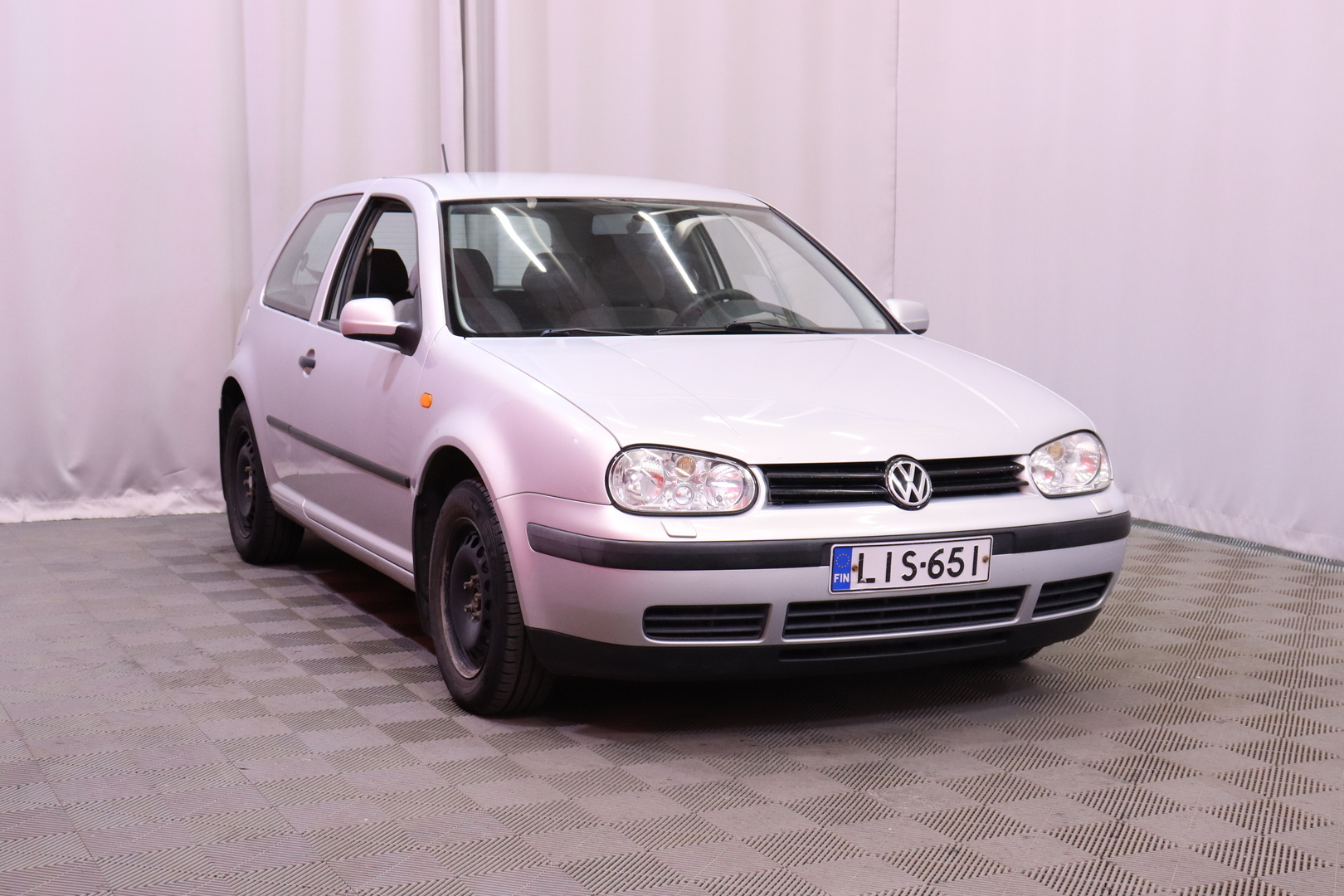 Volkswagen - Golf - 1.4 / MYYDÄÄN HUUTOKAUPAT.COM // Radio / Sähköpeilit / ABS / Ilmastointi // - Viistoperä