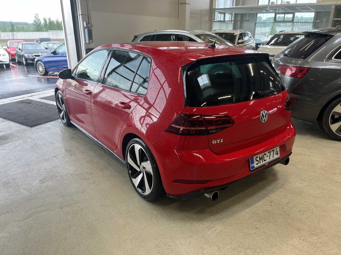 Volkswagen - Golf - GTI 2,0 TSI 169 kW (230 hv) DSG-automaatti - Viistoperä