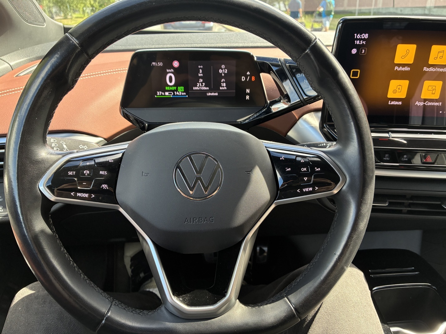 Volkswagen - ID.4 - Pro Performance Max 150 kW, akku 77 kWh // TopSport / Panorama / 360 / Läm. tuulilasi // - Maastoauto