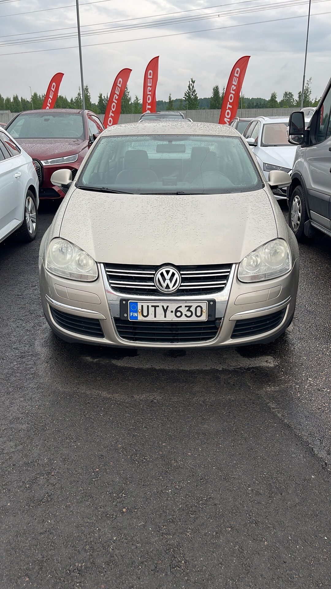 Volkswagen - Jetta - 1,6 75 kW Comfortline - Sedan