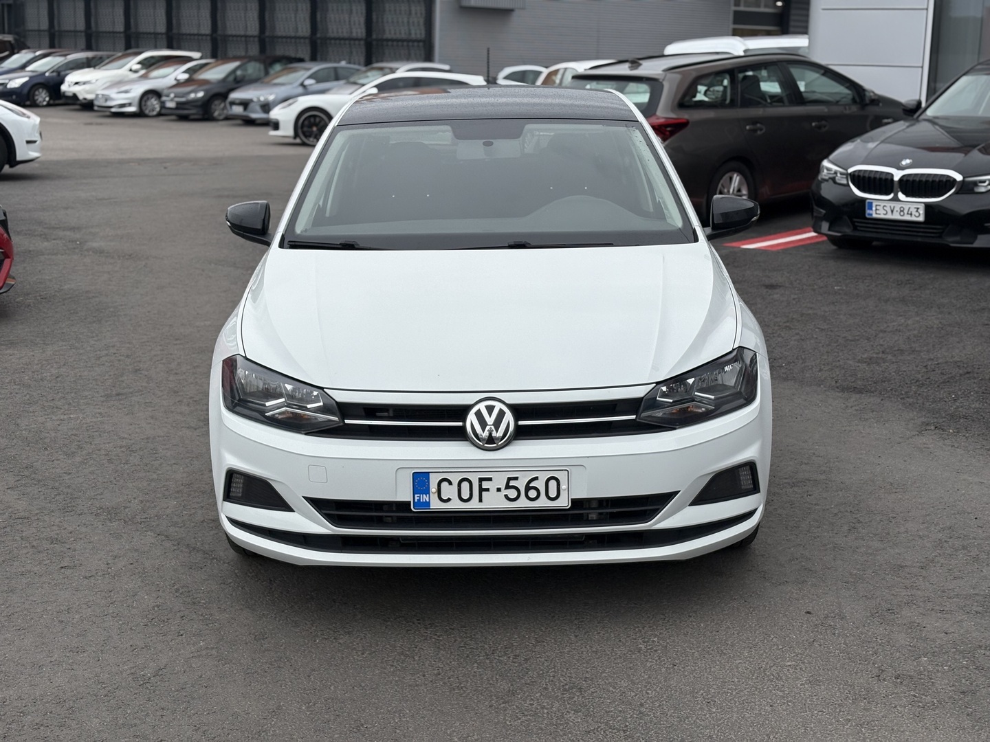 Volkswagen - Polo - Comfortline 1,0 TSI 70 kW (95 hv) DSG-automaatti // Webasto / Kamera / Front Assist / Vakkari // - Viistoperä
