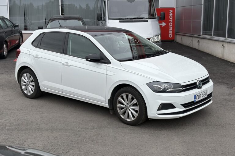 Volkswagen - Polo - Comfortline 1,0 TSI 70 kW (95 hv) DSG-automaatti // Webasto / Kamera / Front Assist / Vakkari // - Viistoperä