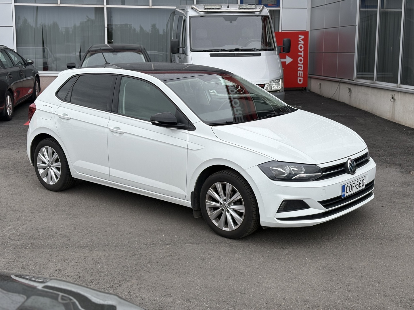Volkswagen - Polo - Comfortline 1,0 TSI 70 kW (95 hv) DSG-automaatti // Webasto / Kamera / Front Assist / Vakkari // - Viistoperä