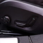 Volvo - S60 - T8 TwE AWD Business R-Design aut // HUD / Harman&Kardon / Webasto / VOC / 360º / Carplay / LED / BLIS / Navi / koukku // - Sedan