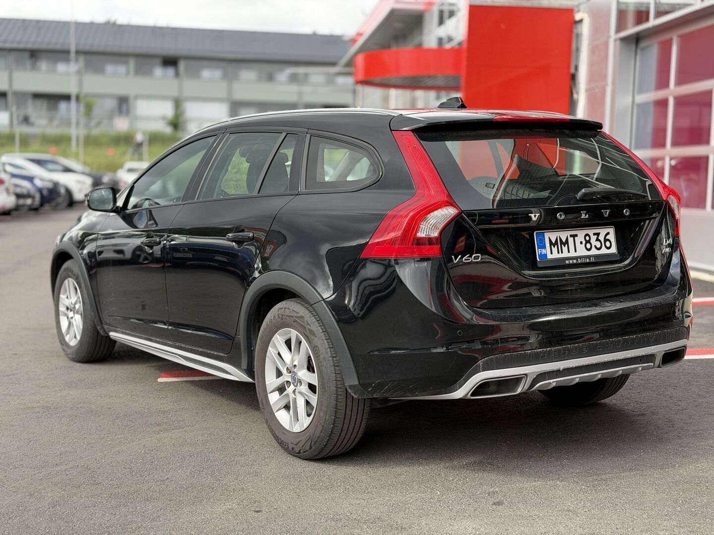 Volvo - V60 Cross Country - D4 AWD Momentum aut - Farmari