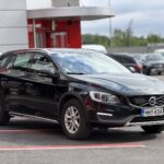 Volvo - V60 Cross Country - D4 AWD Momentum aut - Farmari
