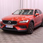 Volvo - V60 Cross Country - B4 AWD D-MHEV Business Plus aut // 1.om Suomi-auto / Merkkihuollettu / ACC / VOC / PA-lämmitin / H&K / Koukku // - Farmari