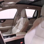 Volvo - V60 Cross Country - B4 AWD D-MHEV Business Plus aut // 1.om Suomi-auto / Merkkihuollettu / ACC / VOC / PA-lämmitin / H&K / Koukku // - Farmari