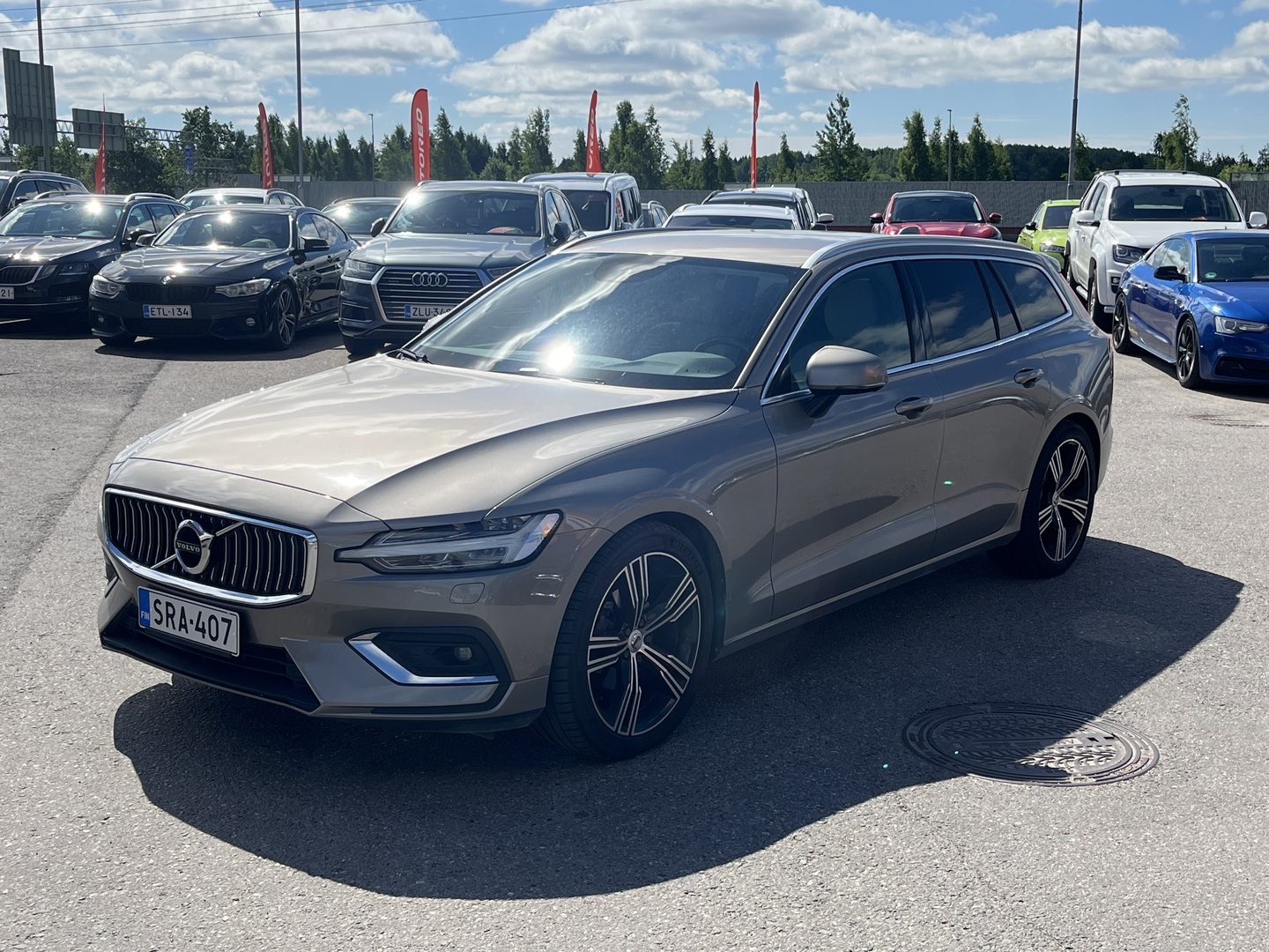 Volvo - V60 - T4 Business Inscription aut - Farmari