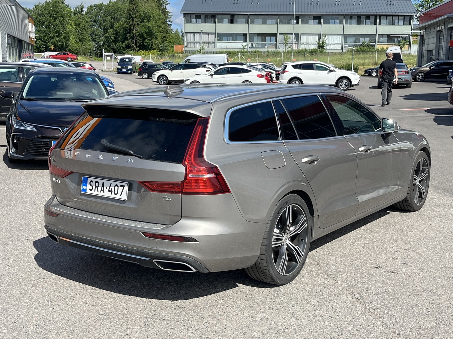 Volvo - V60 - T4 Business Inscription aut - Farmari