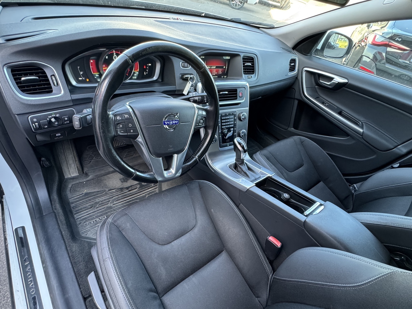 Volvo - V60 - D3 Business aut - Farmari