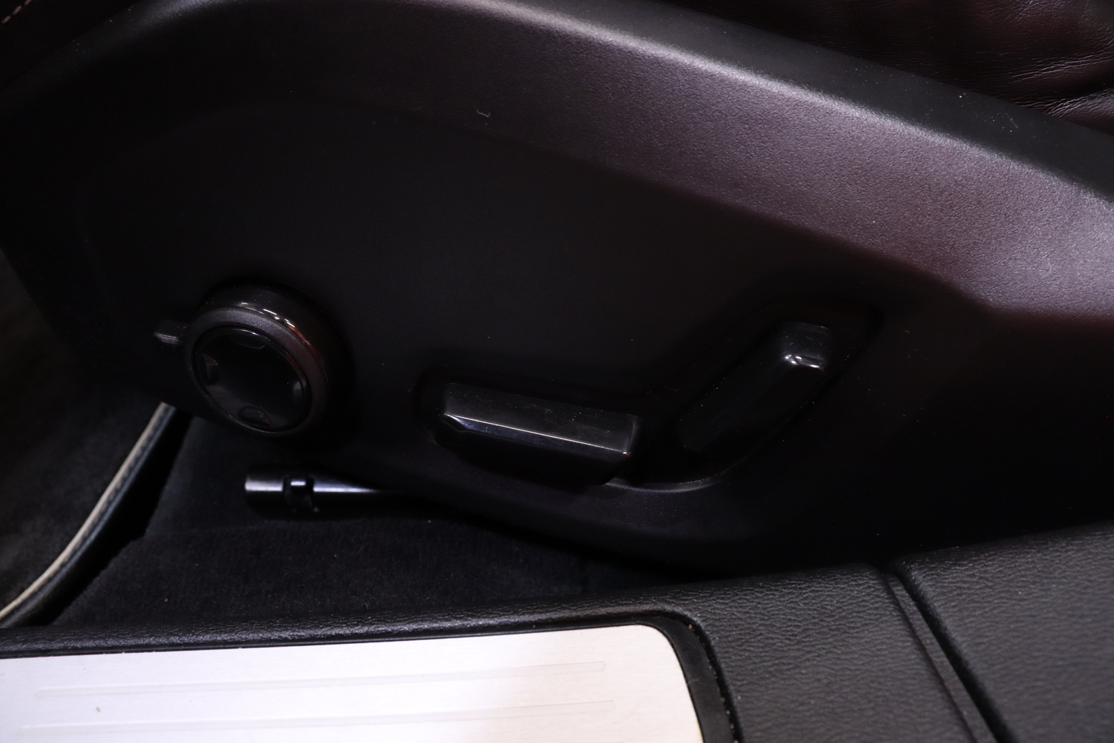 Volvo - V60 - T8 TwE AWD Polestar R-Desing aut // H&K / Navi / BLIS / Vetokoukku / KeyLess / Panorama / 360° kamera // - Farmari