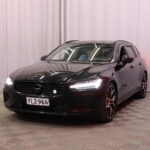 Volvo - V60 - T8 TwE AWD Polestar R-Desing aut // H&K / Navi / BLIS / Vetokoukku / KeyLess / Panorama / 360° kamera // - Farmari