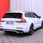 Volvo - V60 - T8 TwE AWD R-Design aut / Webasto / VOC / 360° / Pilot assist / HUD / LED High Level / Dynamic alusta / - Farmari