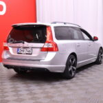 Volvo - V70 - D4 R-Design aut // Webasto / Koukku / Nahat / Keyless / Navi // - Farmari