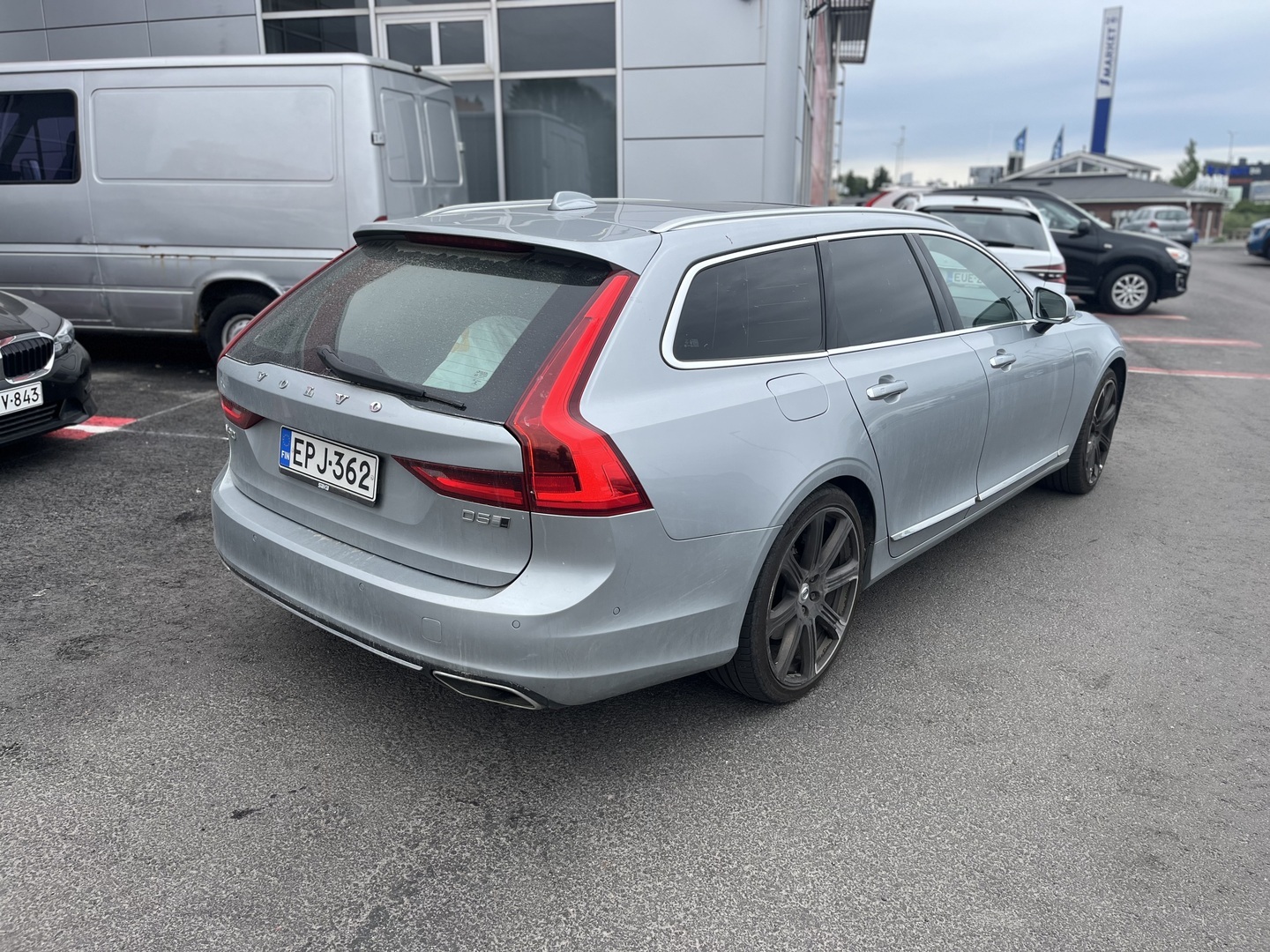 Volvo - V90 - D5 AWD Inscription aut - Farmari