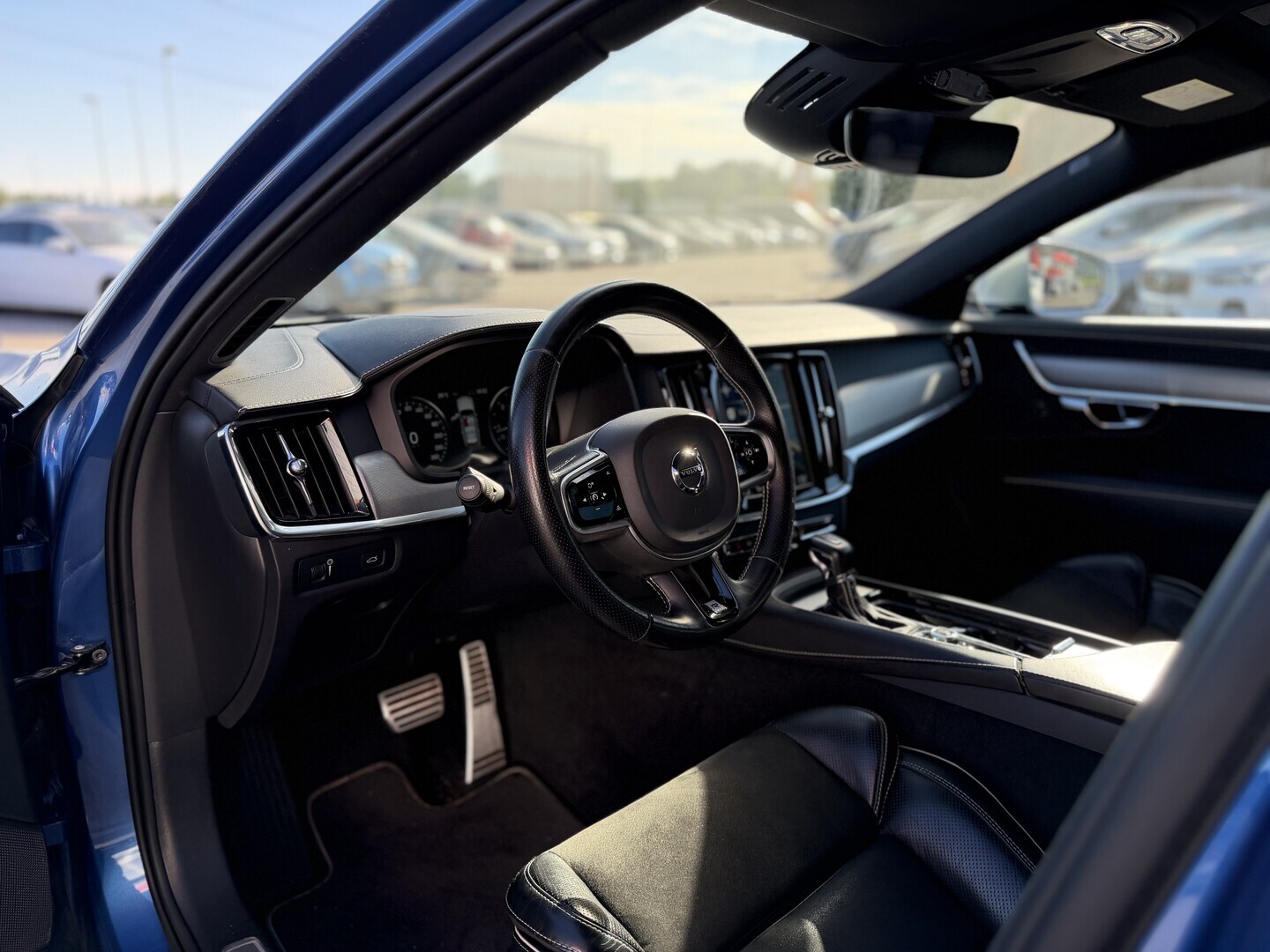 Volvo - V90 - D3 R-Design aut - Farmari