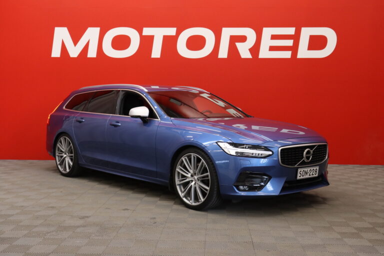 Volvo - V90 - D3 R-Design aut // LED / Adapt.vakkari / VOC / Navi / Tutkat / CarPay / R-Design // - Farmari