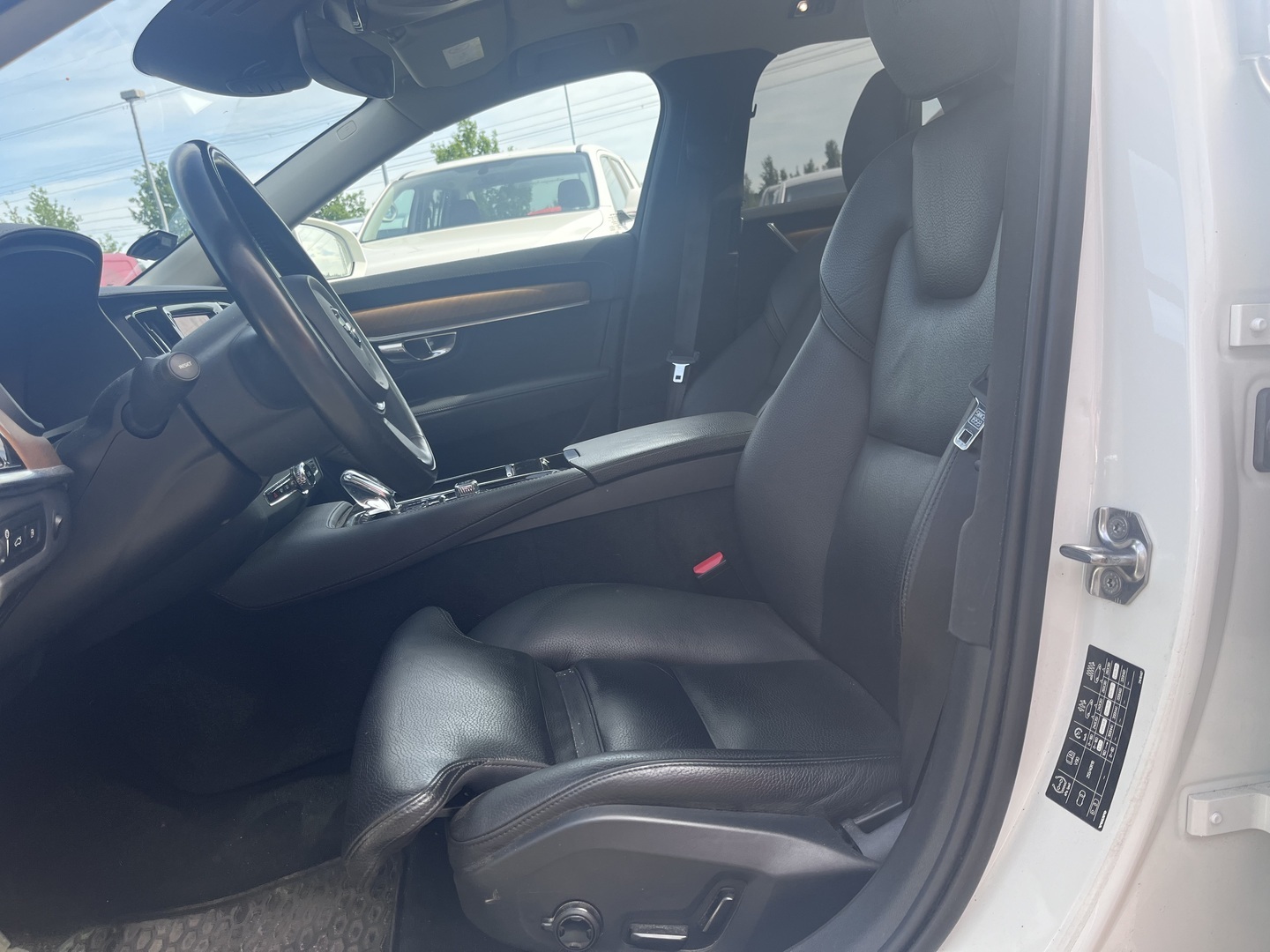 Volvo - V90 - T8 TwE AWD Inscription aut // SUOMI-auto / Pa-lämmitin / Panorama / - Farmari