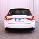 Volvo - V90 - T8 TwE AWD Inscription aut // Suomi-auto / Pilot Assist / AppleCarPlay / Panorama / ACC / Pa-lämmitin / BLIS // - Farmari