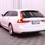 Volvo - V90 - T8 TwE AWD Inscription aut // Suomi-auto / Pilot Assist / AppleCarPlay / Panorama / ACC / Pa-lämmitin / BLIS // - Farmari