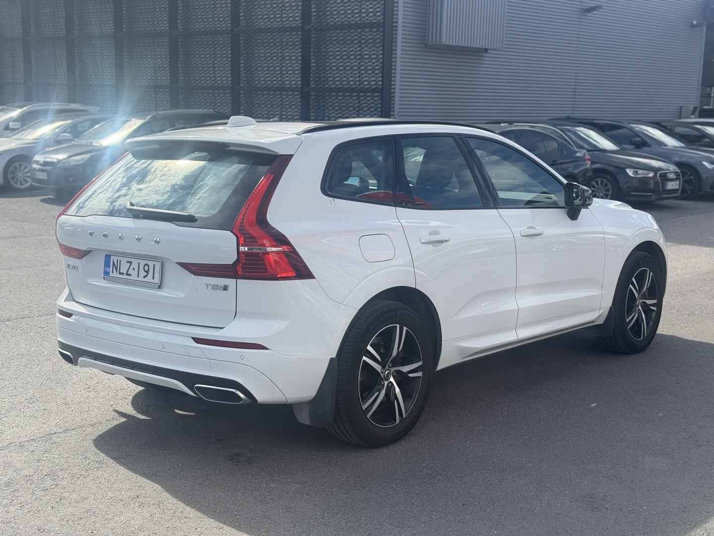Volvo - XC60 - T8 TwE AWD R-Design aut - Maastoauto