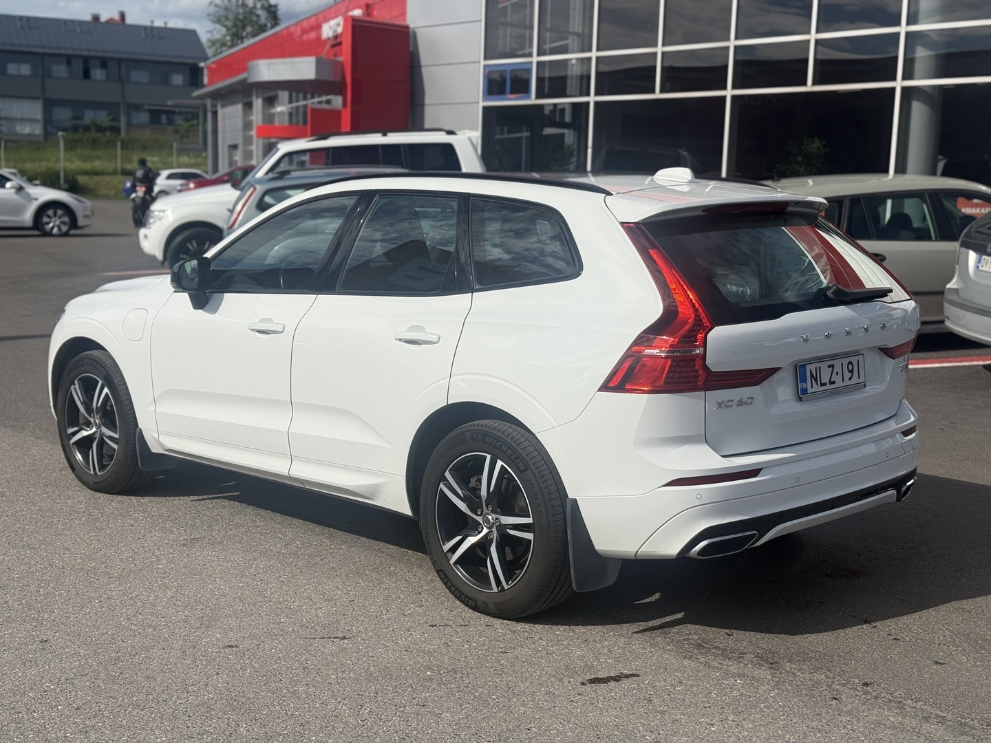 Volvo - XC60 - T8 TwE AWD R-Design aut - Maastoauto
