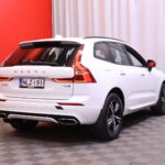 Volvo - XC60 - T8 TwE AWD R-Design aut // Suomi-auto / Pilot Assist / Webasto / Panorama / Koukku / Kamera // - Maastoauto