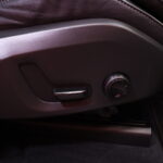 Volvo - XC60 - T8 TwE AWD R-Design aut // Suomi-auto / Pilot Assist / Webasto / Panorama / Koukku / Kamera // - Maastoauto