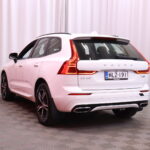 Volvo - XC60 - T8 TwE AWD R-Design aut // Suomi-auto / Pilot Assist / Webasto / Panorama / Koukku / Kamera // - Maastoauto