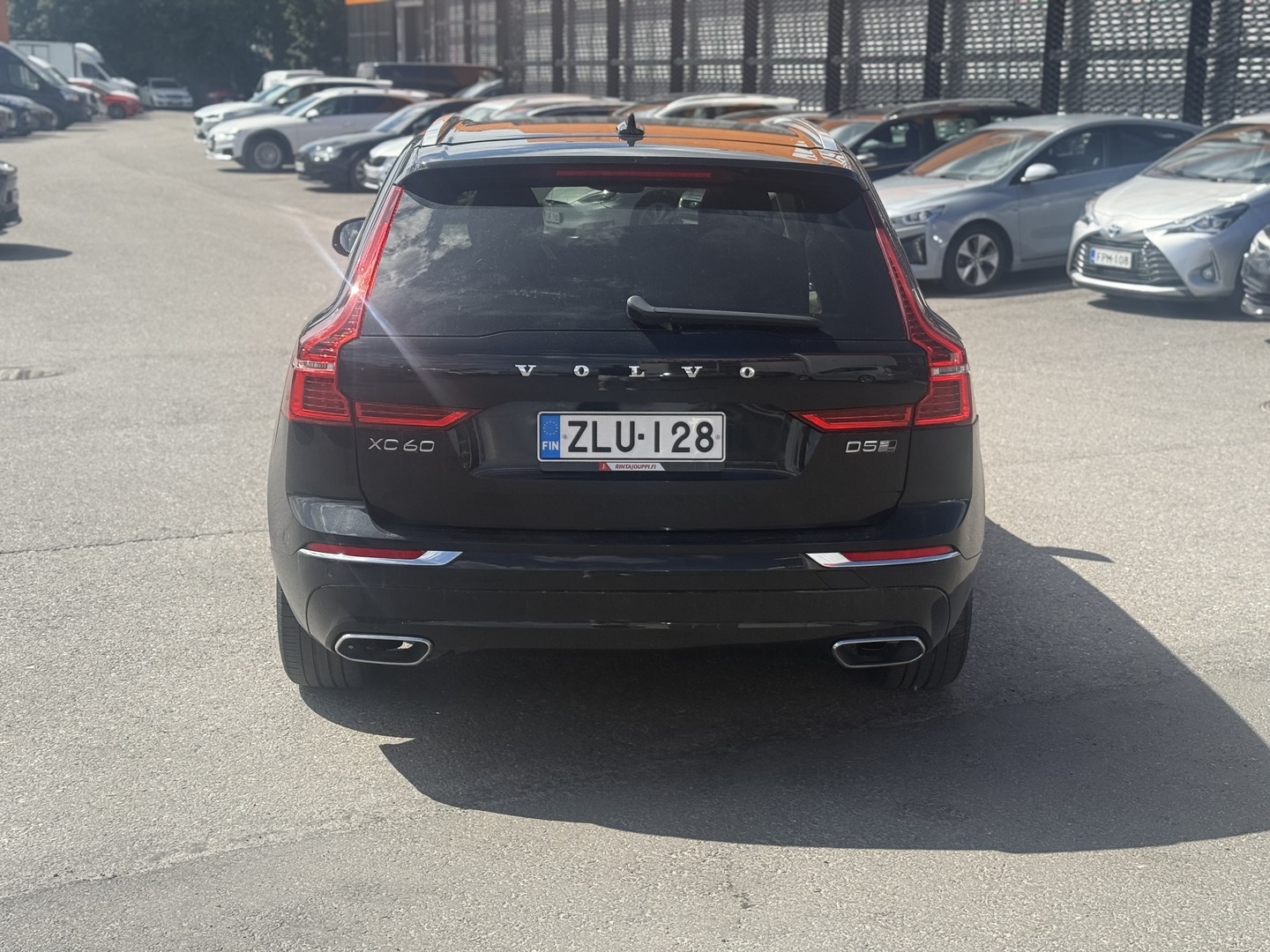 Volvo - XC60 - D5 AWD Inscription aut - Maastoauto