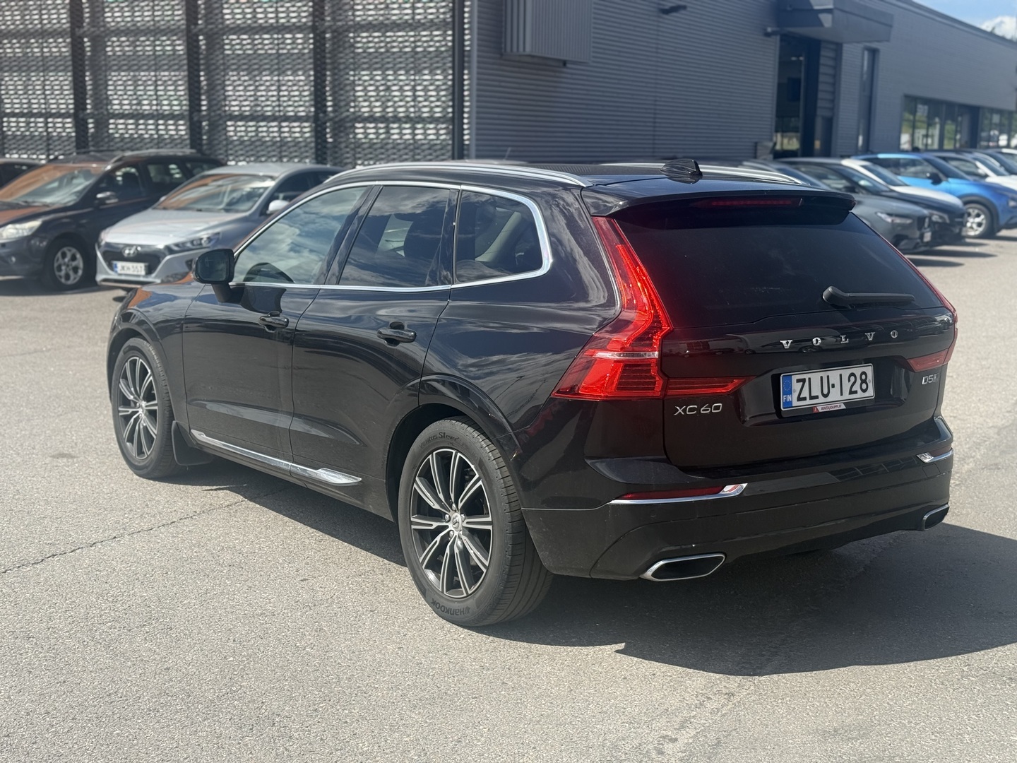 Volvo - XC60 - D5 AWD Inscription aut - Maastoauto
