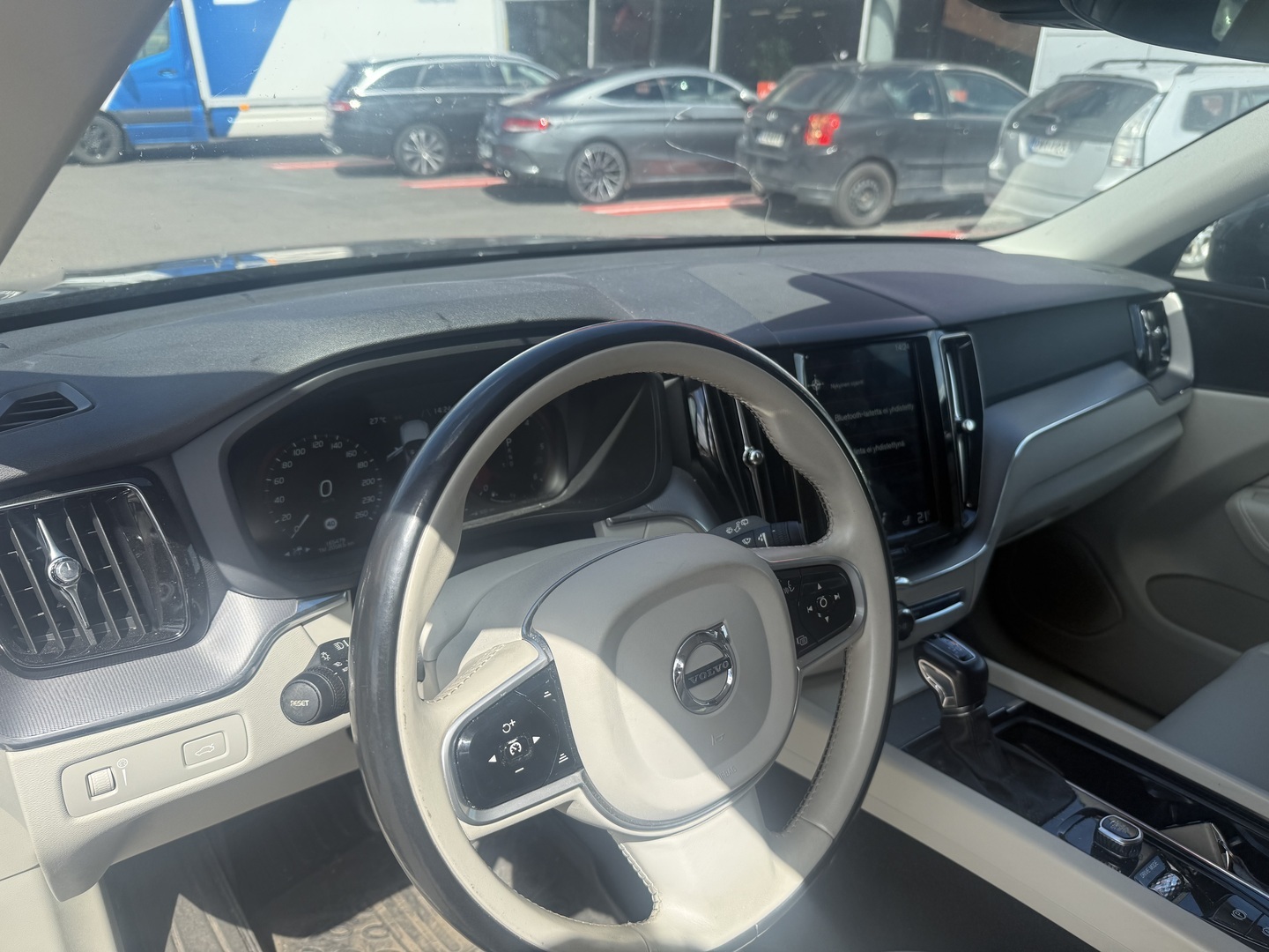 Volvo - XC60 - D5 AWD Inscription aut - Maastoauto