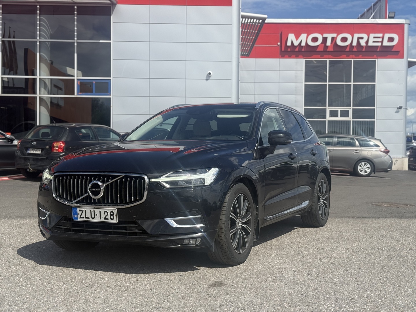 Volvo - XC60 - D5 AWD Inscription aut - Maastoauto