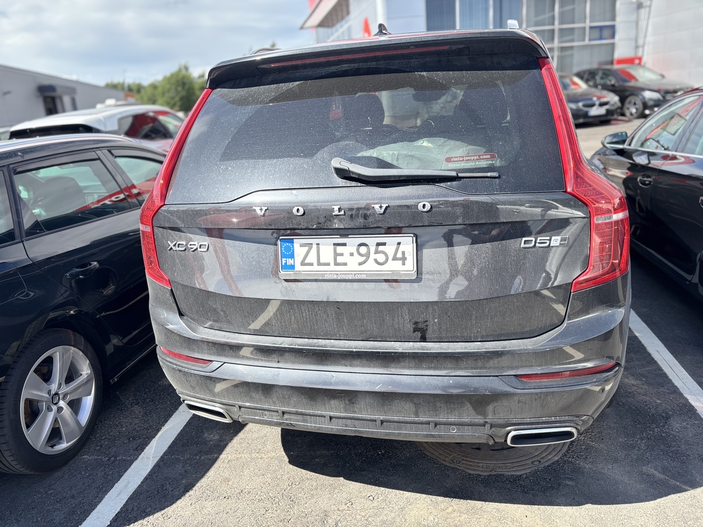 Volvo - XC90 - D5 AWD R-Design aut - Maastoauto