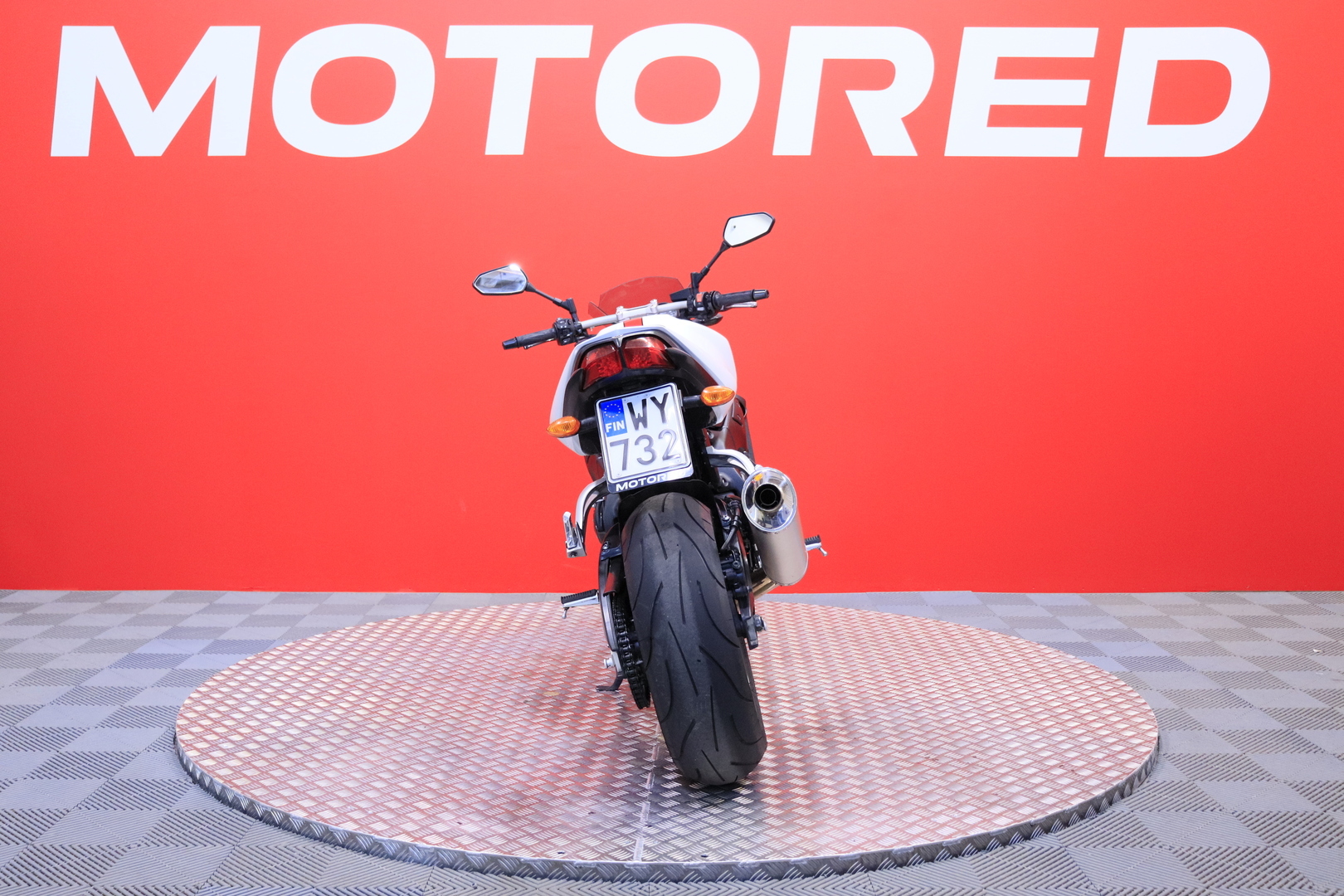 Yamaha - FZ1-N - // Bos / Huoltokirja / Suomi-Pyörä / Priimakuntoinen! - Moottoripyörä