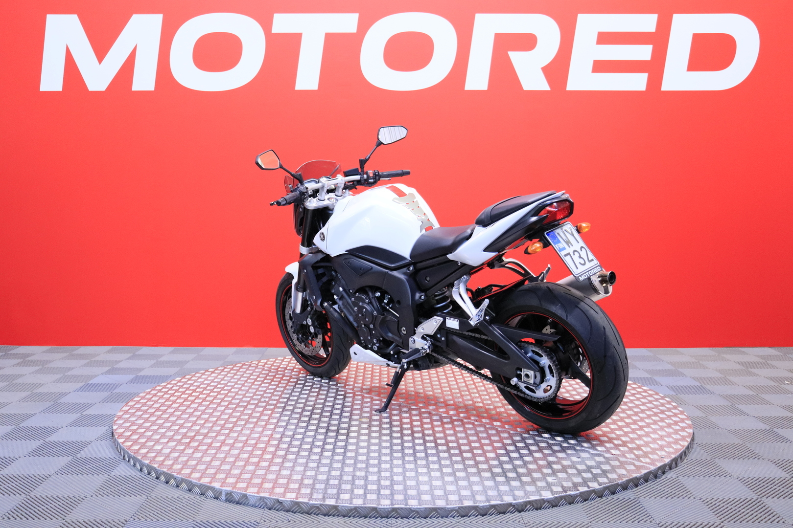 Yamaha - FZ1-N - // Bos / Huoltokirja / Suomi-Pyörä / Priimakuntoinen! - Moottoripyörä