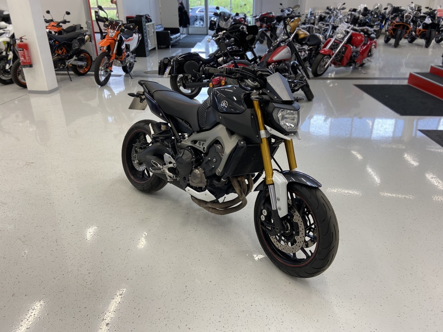 Yamaha - MT-09 - // ABS / 3x-avain / ZARD // - Moottoripyörä